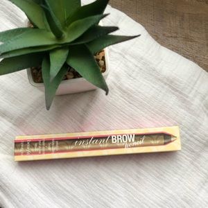 Benefit Instant Brow Pencil